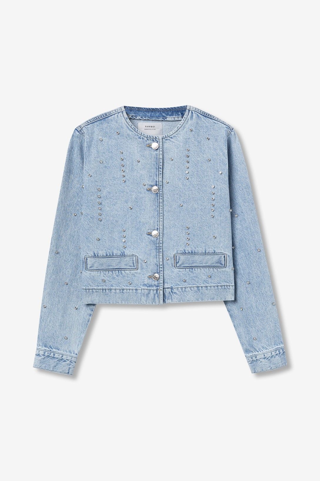 Ropa de mujer vaquera con detalles especiales en tienda online.