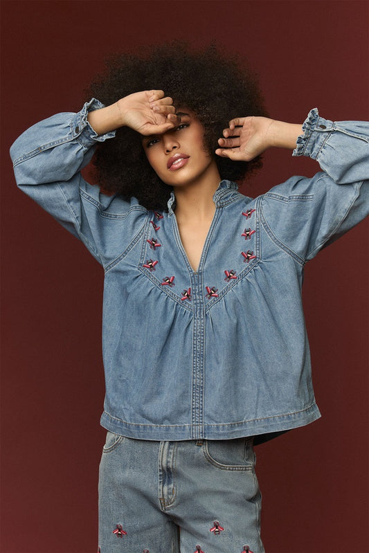 Bee blusa de Minueto