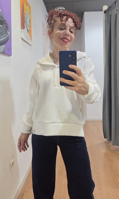 Sudadera Camila blanca de Tiffosi