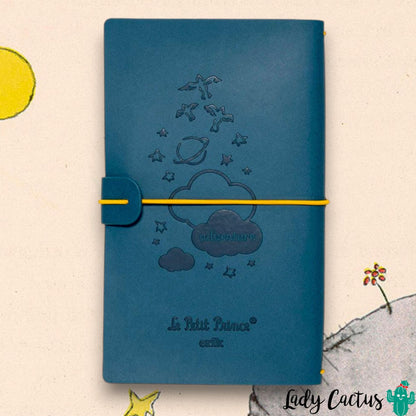 Interior del cuaderno El Principito mostrando los cuadernillos de puntos y líneas