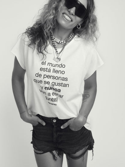 Camiseta de chica suave y confortable disponible en la tienda online.