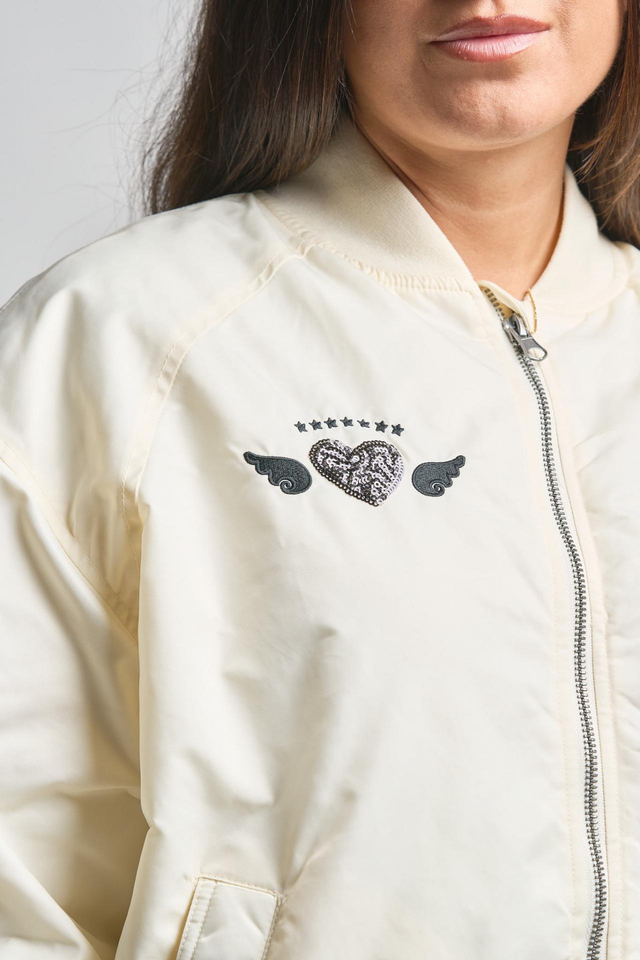 Bomber Poder Femenino como novedad exclusiva de Anabel Lee en Lady Cactus