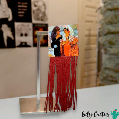 Broche original de madera para solapa con estilo andaluz contemporáneo