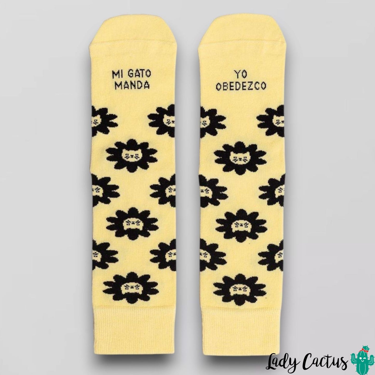 Calcetines Mi Gato Manda Yo Obedezco UO