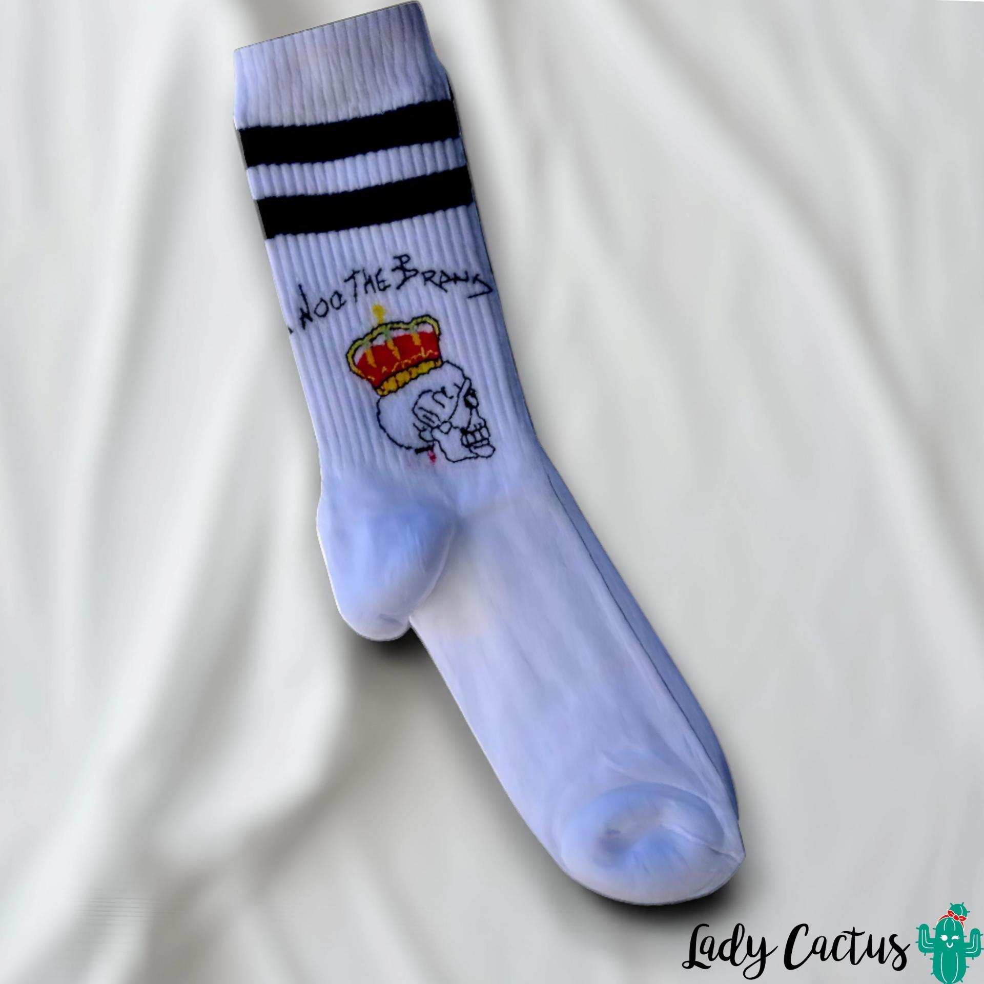 Calcetines King Skull blancos con rayas degradé de Noc The Brand para comodidad dinámica