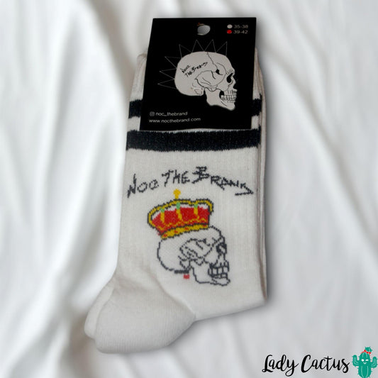 Calcetines King Skull blancos de Noc The Brand en Lady Cactus con logo calavera y actitud urbana