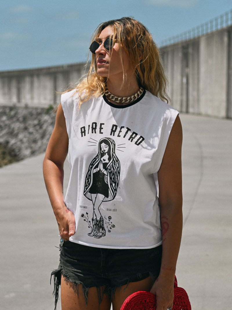 Camiseta "Guadalupe" blanca de Aire Retro
