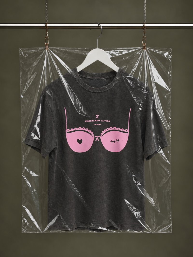 Camiseta "Celebrando la Vida" Aire Retro
