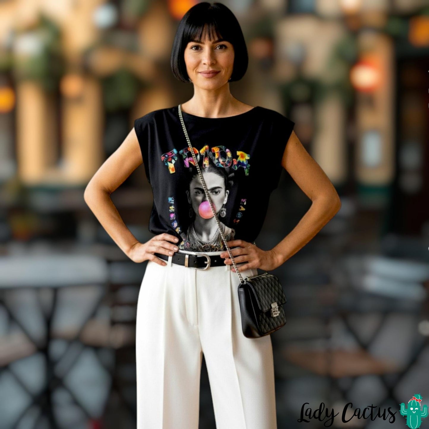 Camiseta Frida negra de Lasal con estampado digital y exclusividad numerada