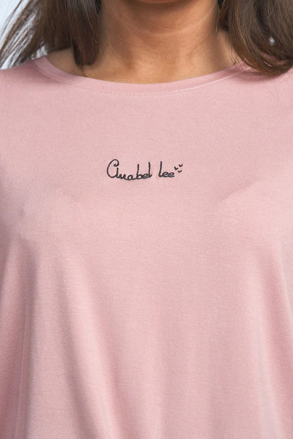 Prenda de moda con actitud positiva de la marca Anabel Lee.