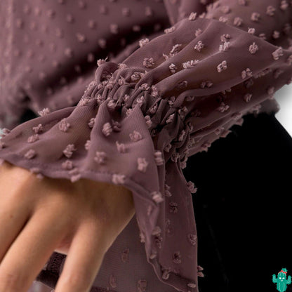 Blusa Laurinda de Tiffosi en plumeti hierro