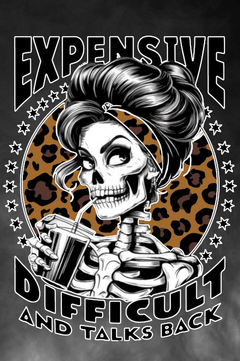 Estampado digital de calavera con texto Expensive Difficult de LASAL