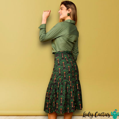 Falda Piña negra con volante en bajo de Smile para movimiento dinámico