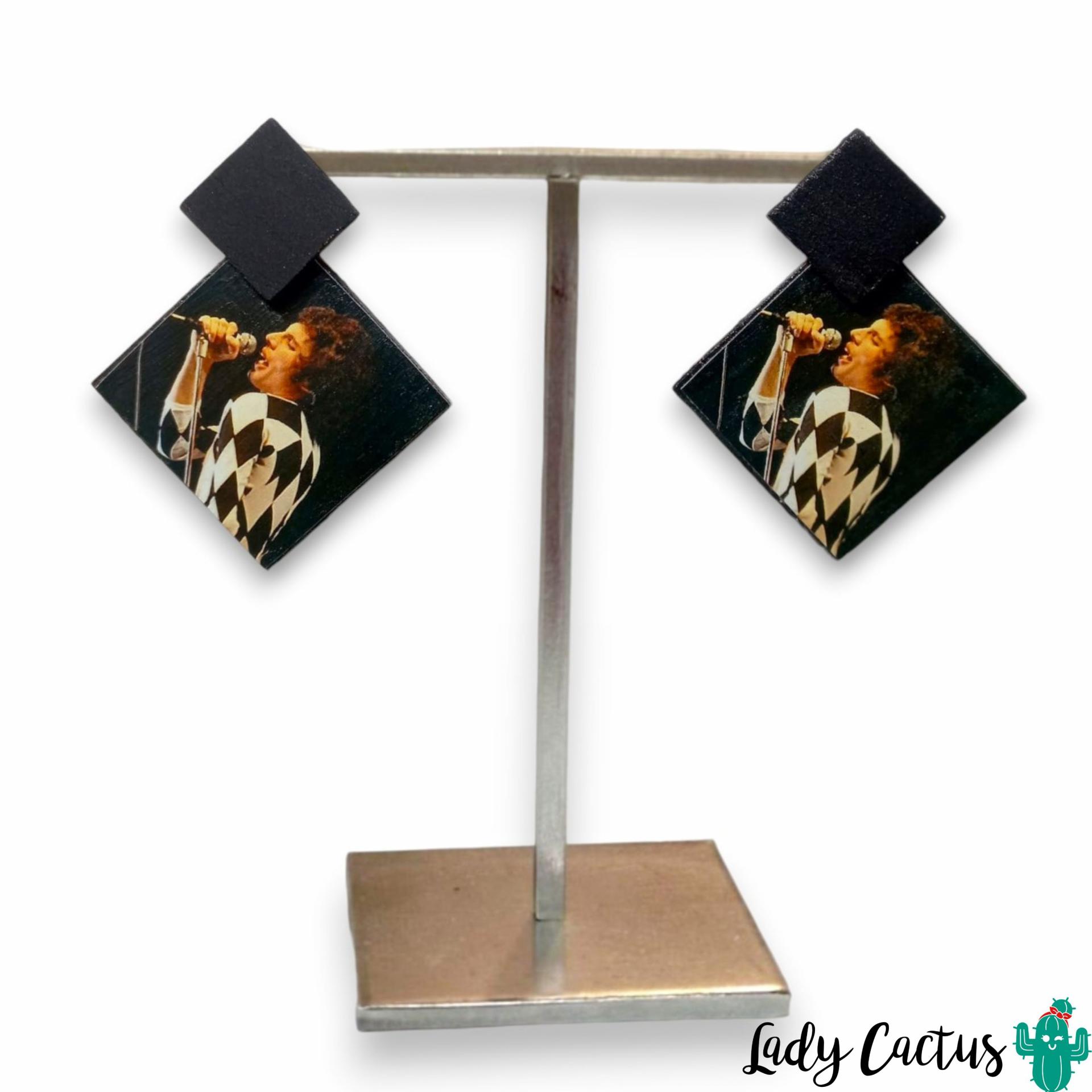 Joyería hecha a mano en España con temática de Freddie Mercury