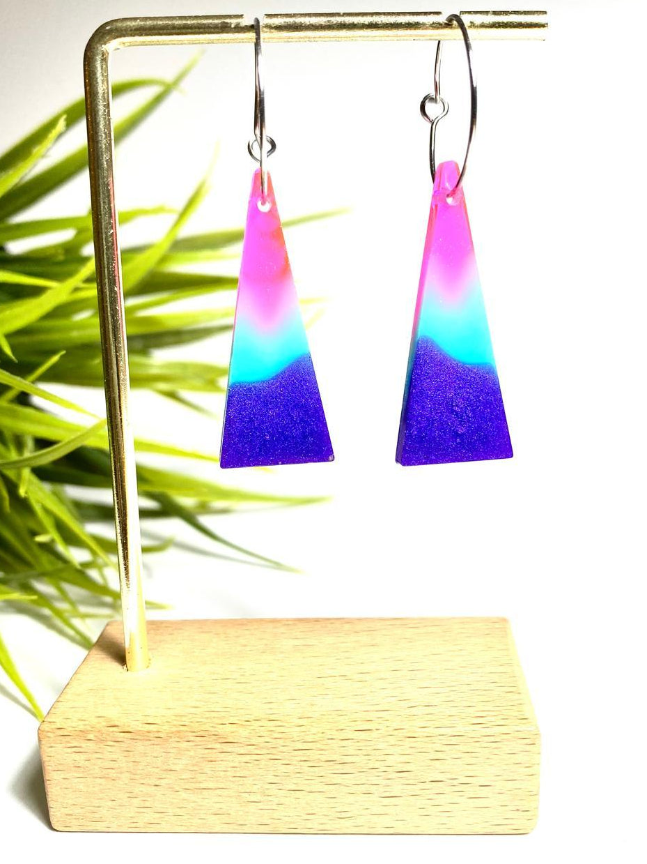 Joyería hecha a mano en Sevilla con diseño multicolor