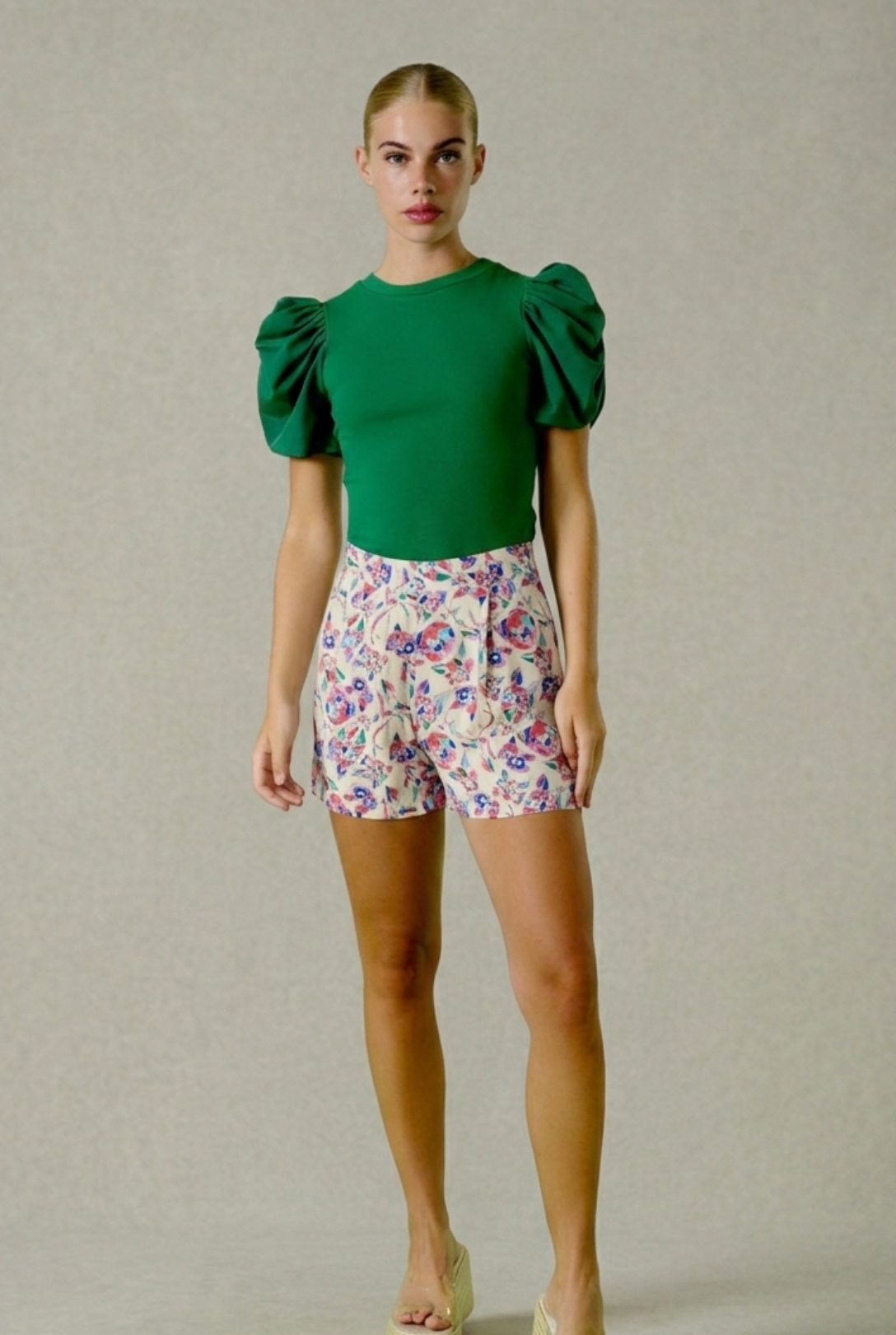 Ropa de mujer de la marca Minueto disponible en la tienda online.