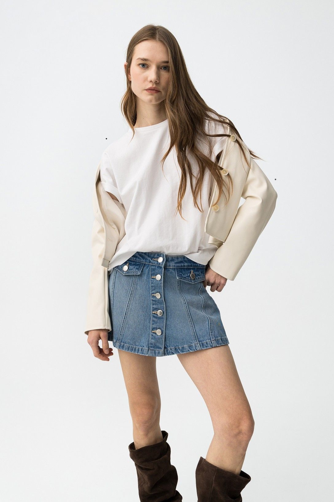 Modelo con la falda pantalón Lottie en Lady Cactus Sevilla