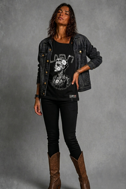 Look urbano exclusivo con la camiseta Baby de Lasal.