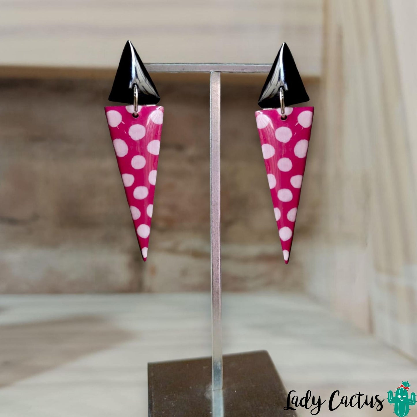 Pendientes Doble Triángulo Rosa Fucsia con Lunares Lady Cactus