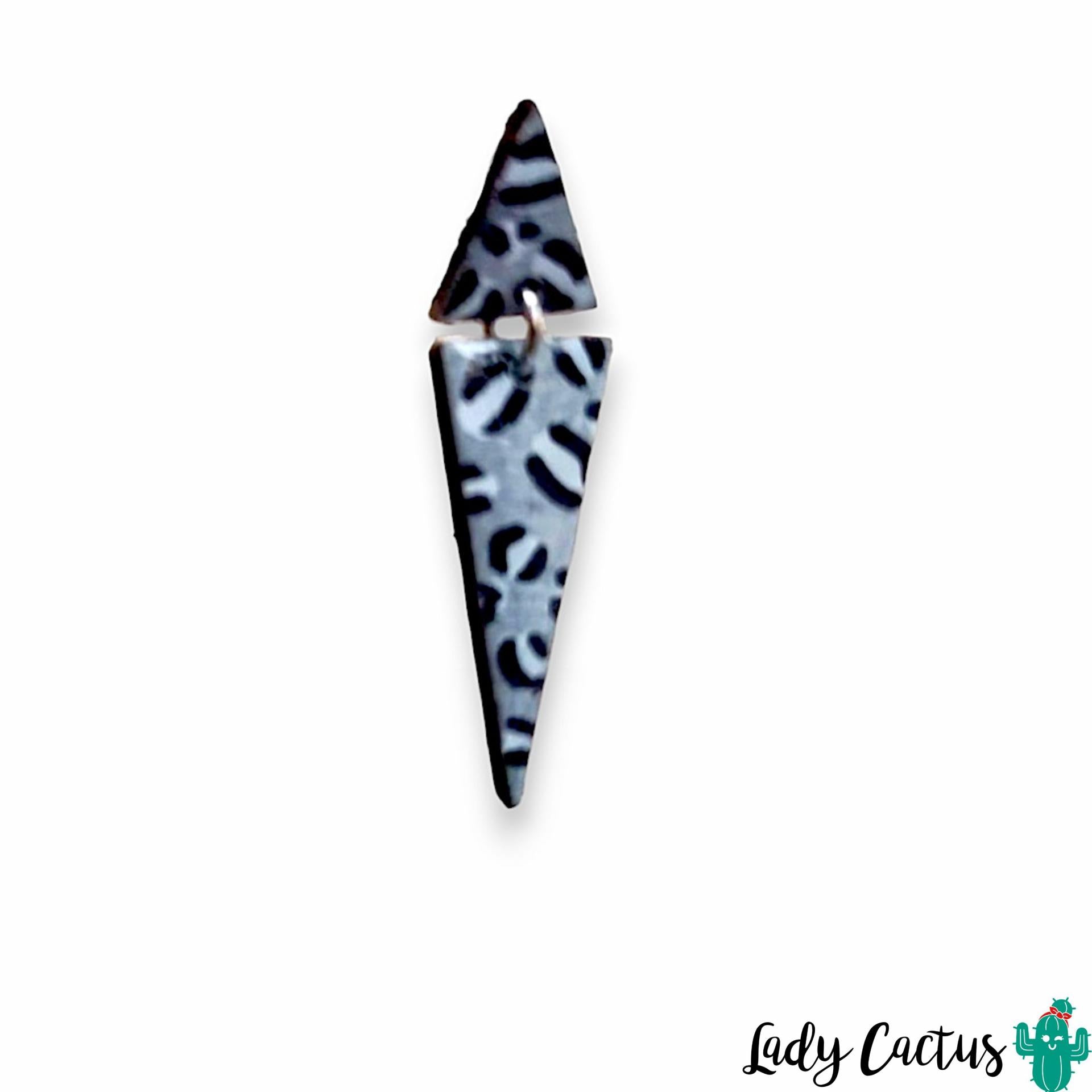 Pendientes ligeros y elegantes en color gris para mujer