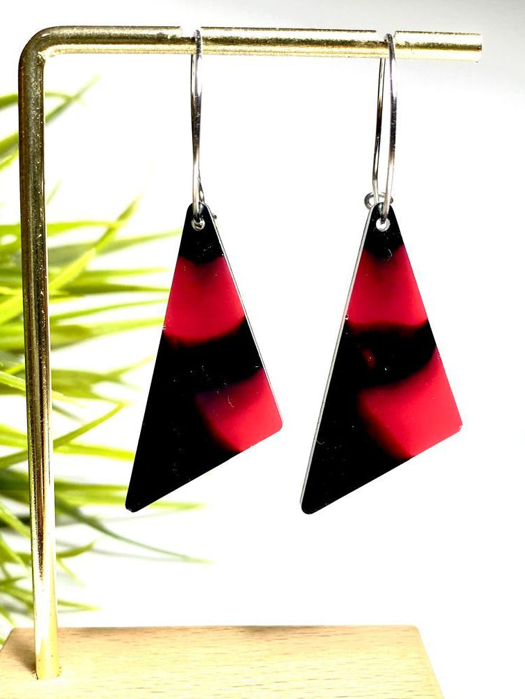 Pendientes de acero inoxidable que no pesan con forma de triángulo