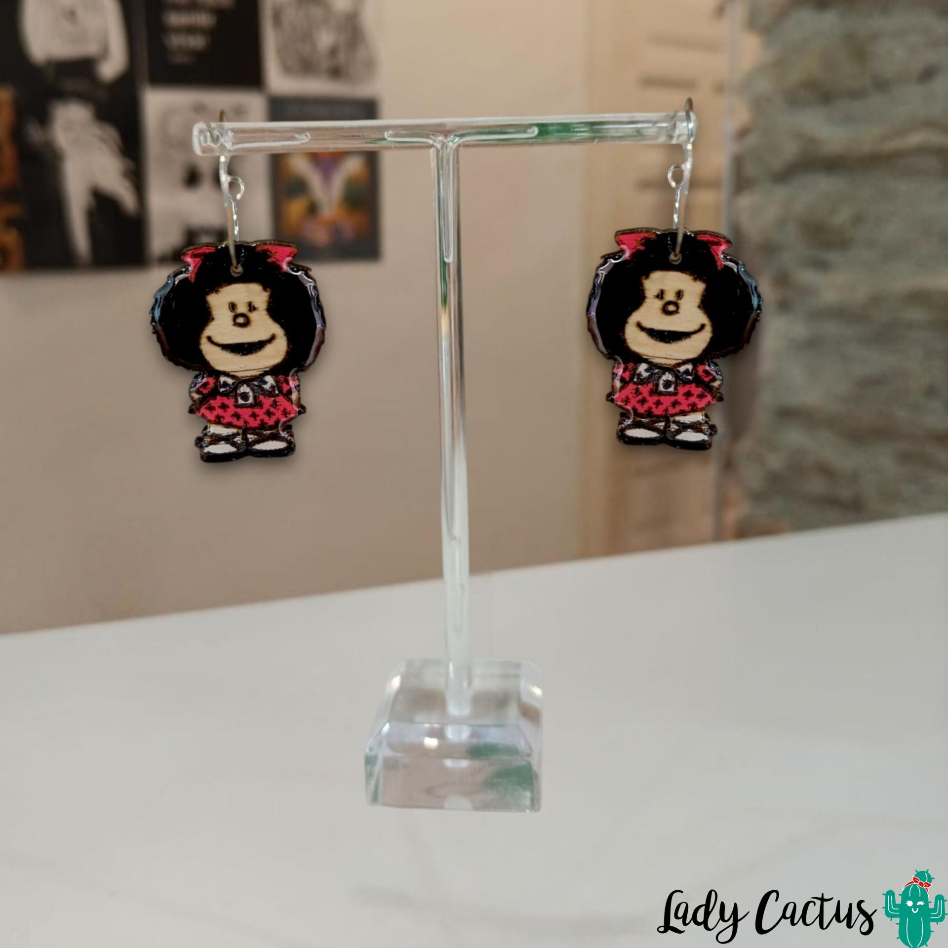 Pendientes de madera de Mafalda hechos a mano en Lady Cactus