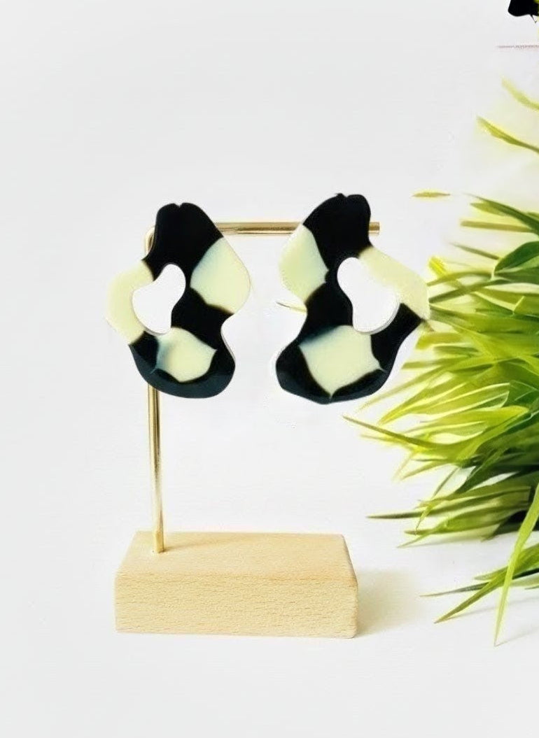 Pendientes de 5,5 cm de largo muy cómodos y ligeros para mujer