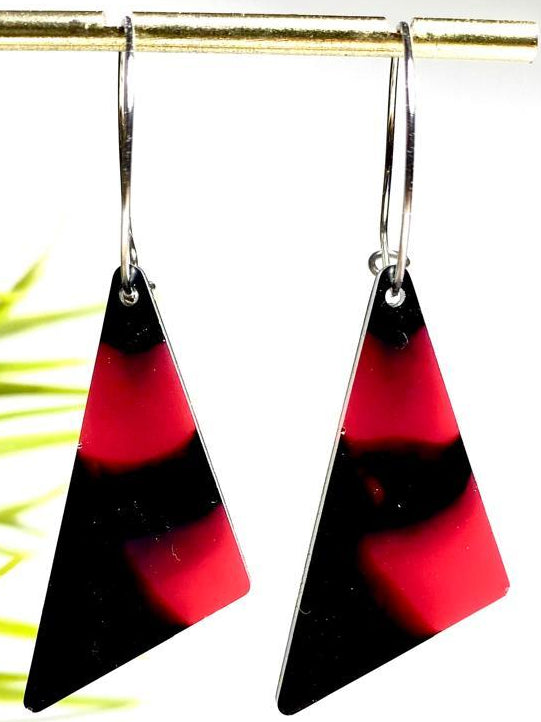 Pendientes únicos de resina epoxi disponibles en Lady Cactus