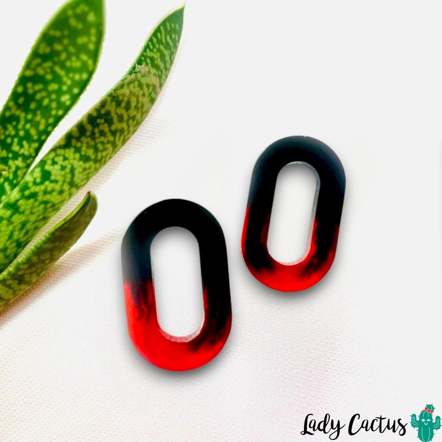 Pendientes Vita Pequeños en tonos grana y negro de Lady Cactus