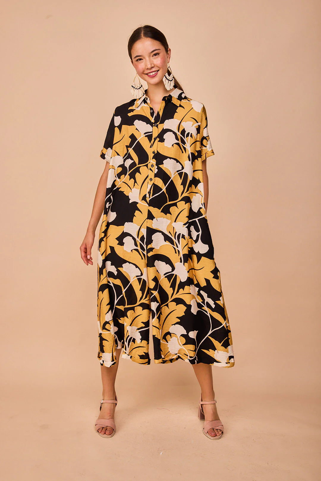 Ropa de mujer de la firma de moda Smile en la tienda online.