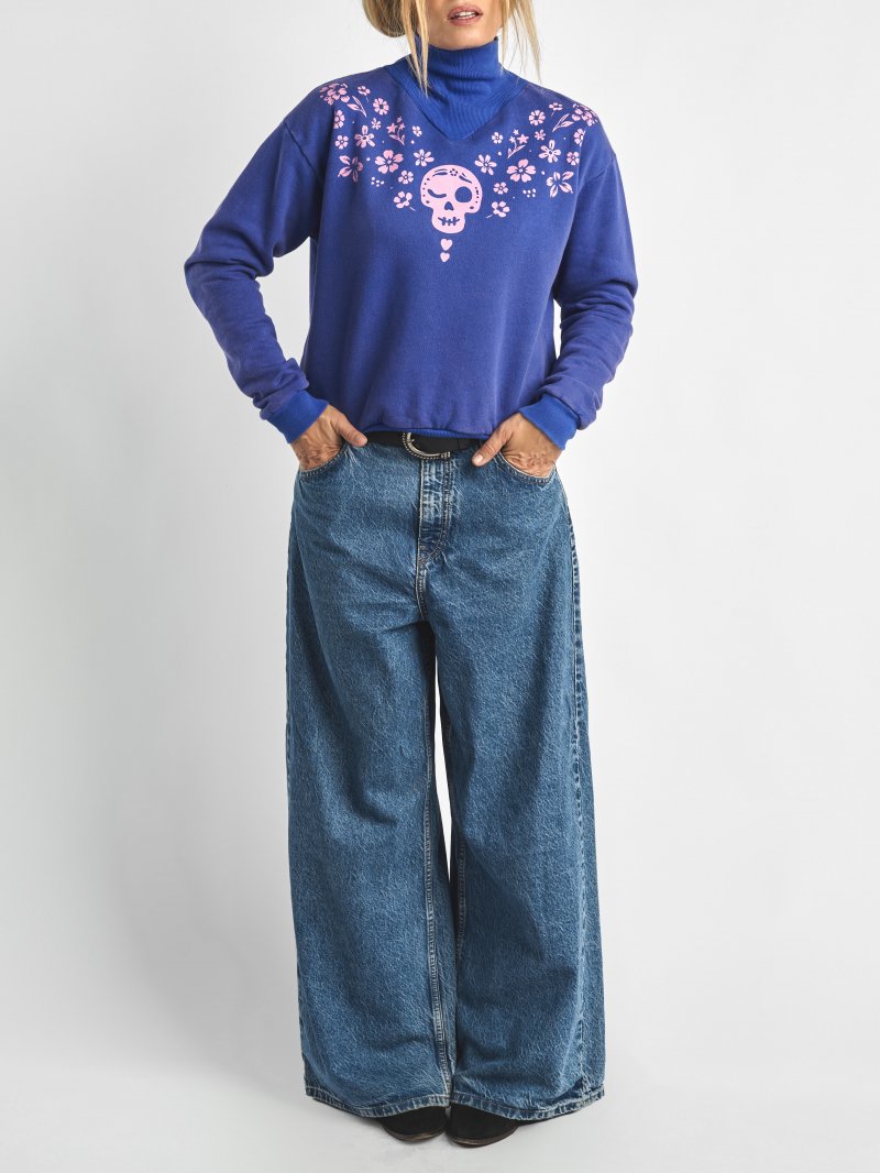 Sudadera azul "Calavera" de Aire Retro