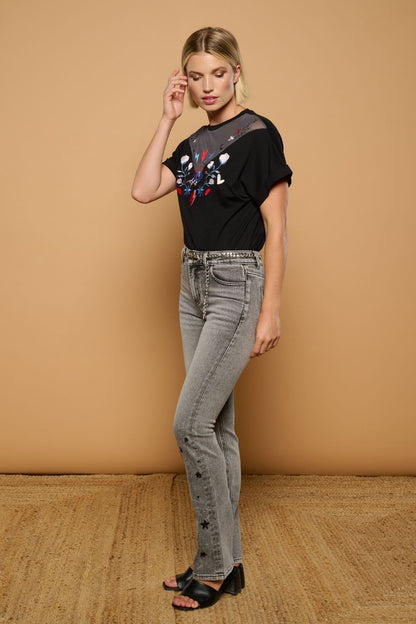 Top gris suave y transpirable disponible en tienda online.