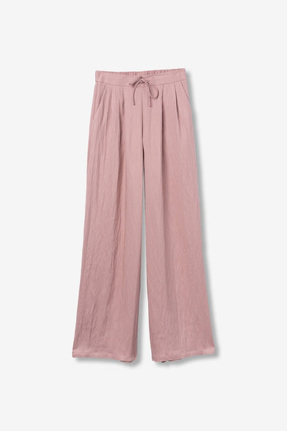 Pantalones de la marca Tiffosi disponibles en la tienda online.