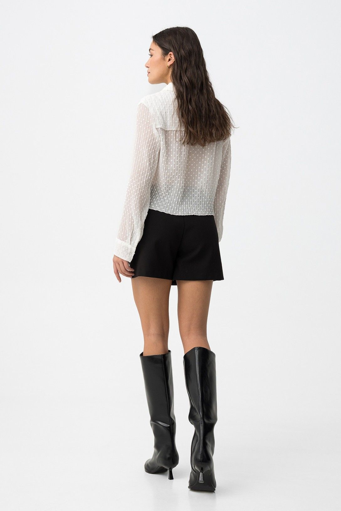 Pantalón ajustado con mezcla de viscosa y elastano