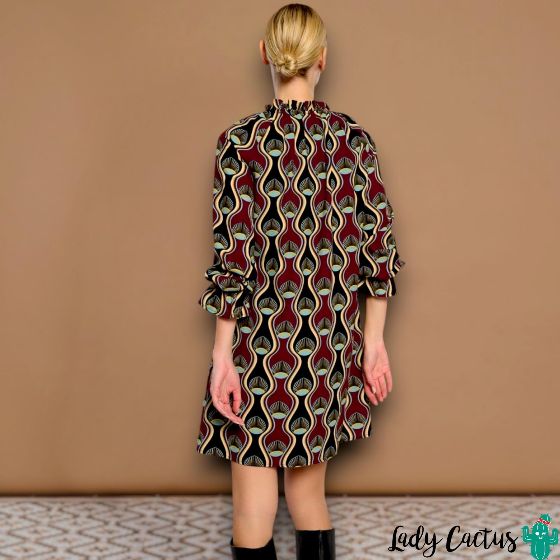 Vestido Aurora con manga tres cuartos volante de Minueto para movimiento dinámico