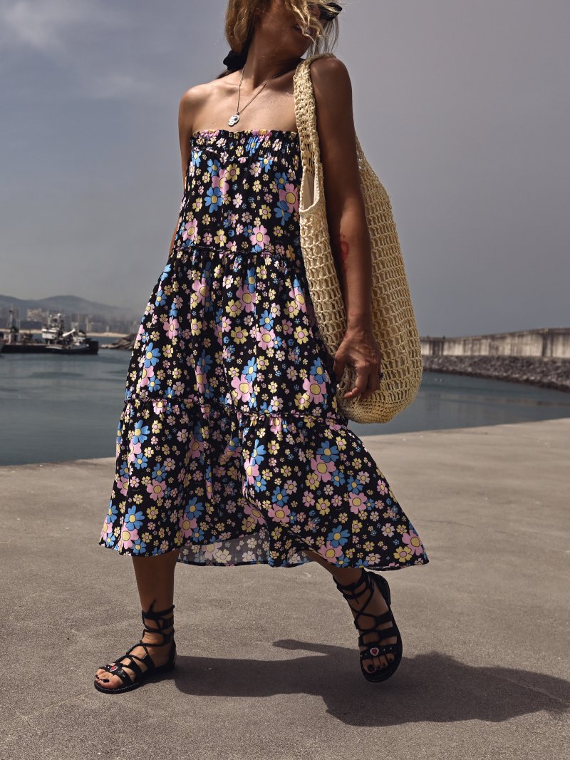 Vestido o falda Flower Power de Aire Retro