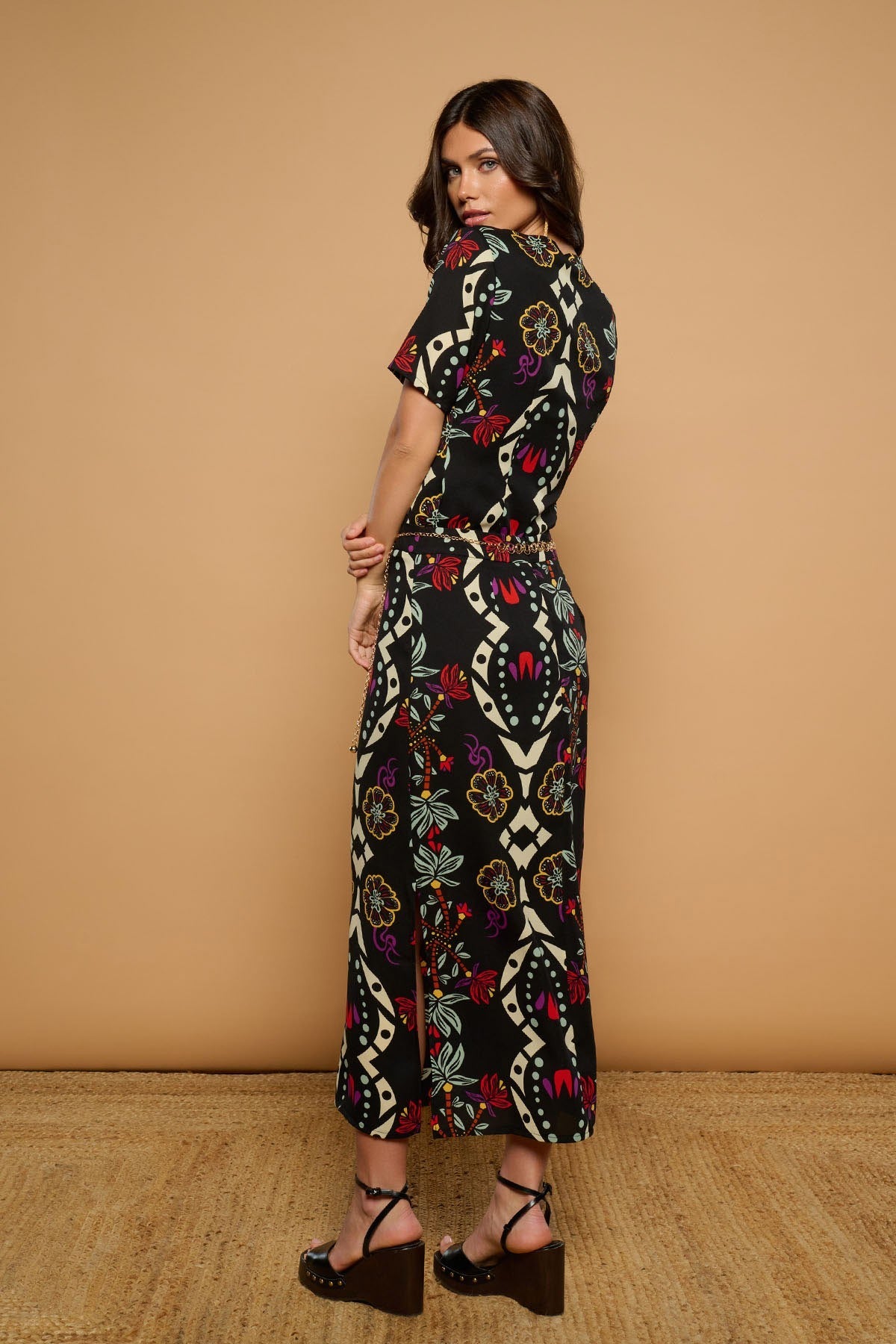 Estampado de inspiración bohemia en falda maxi Minueto